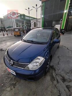 نيسان فيرسا